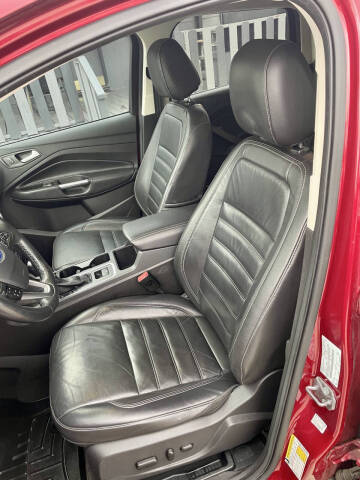 2017 Ford Escape Titanium