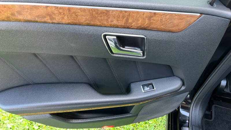 2011 Mercedes-Benz E-Class
