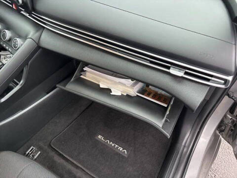 2023 Hyundai Elantra