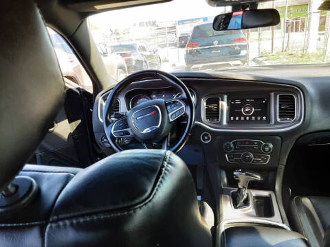 2021 Dodge Charger SXT