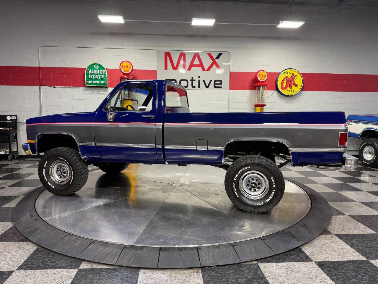 1987 Chevrolet R/V 20 Series 8