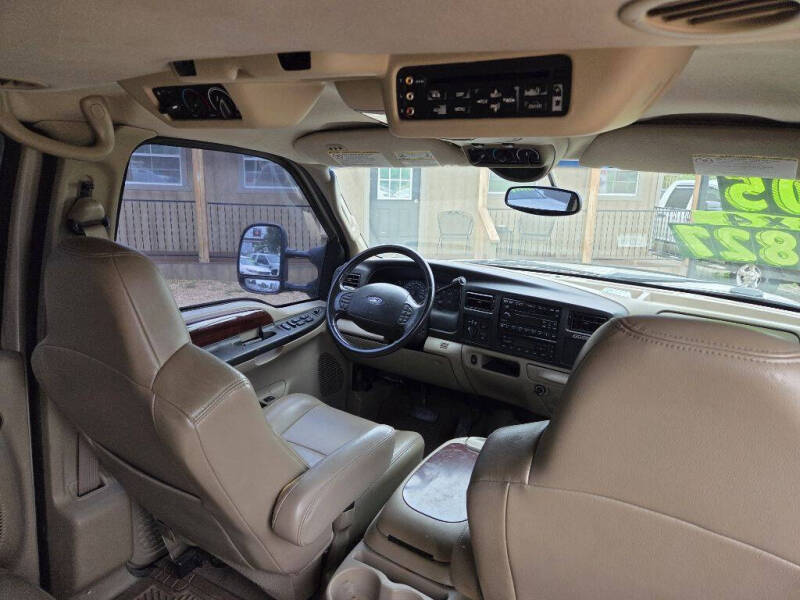 2005 Ford Excursion Limited