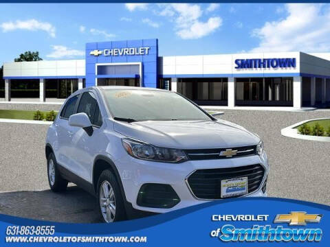 2020 Chevrolet Trax for sale at CHEVROLET OF SMITHTOWN in Saint James NY