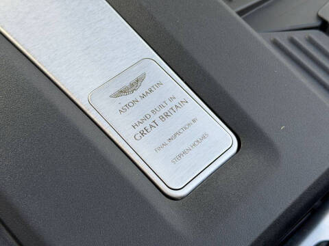 2023 Aston Martin DBX 707