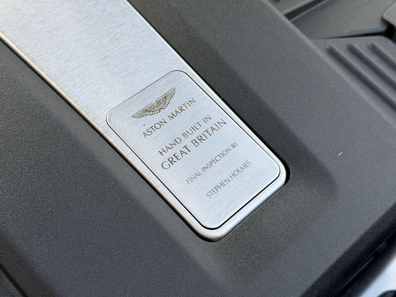 2023 Aston Martin DBX 707