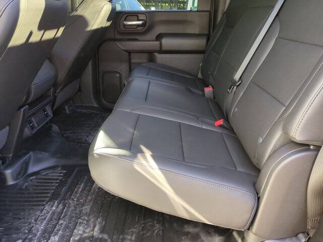 2024 GMC Sierra 2500HD Pro