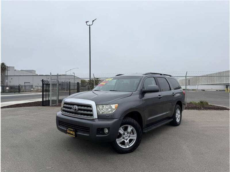 2014 Toyota Sequoia SR5