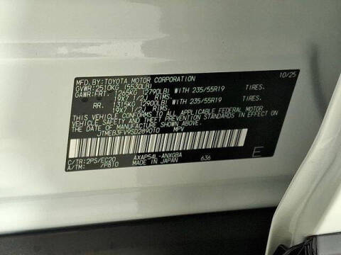 2025 Toyota RAV4 Plug-in Hybrid XSE