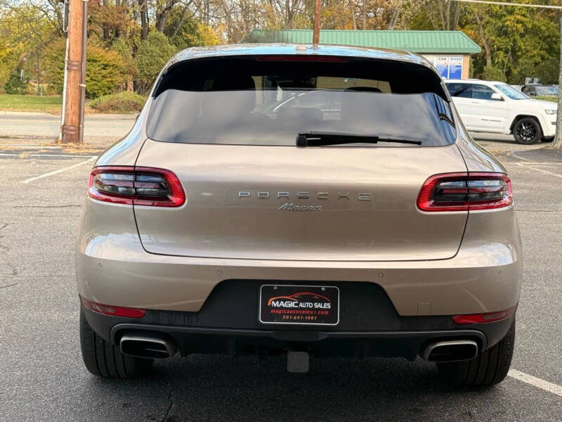 2017 Porsche Macan