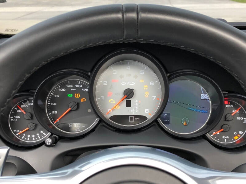 2013 Porsche Cayenne GTS