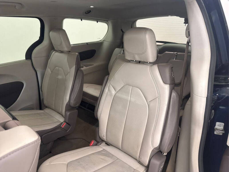 2018 Chrysler Pacifica Touring L Plus