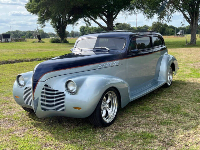 1940 Pontiac Deluxe 