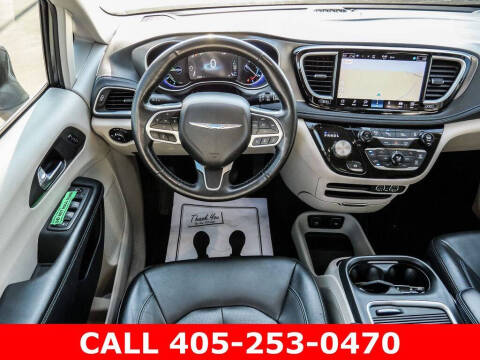2021 Chrysler Pacifica Hybrid Touring L