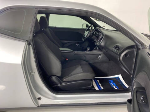 2020 Dodge Challenger SXT