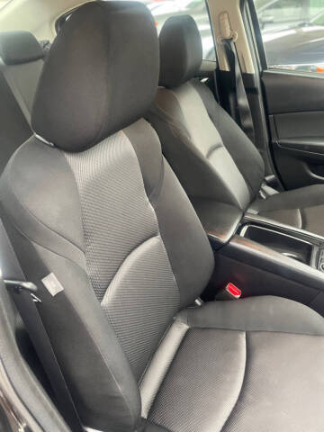 2017 Mazda MAZDA3 Sport