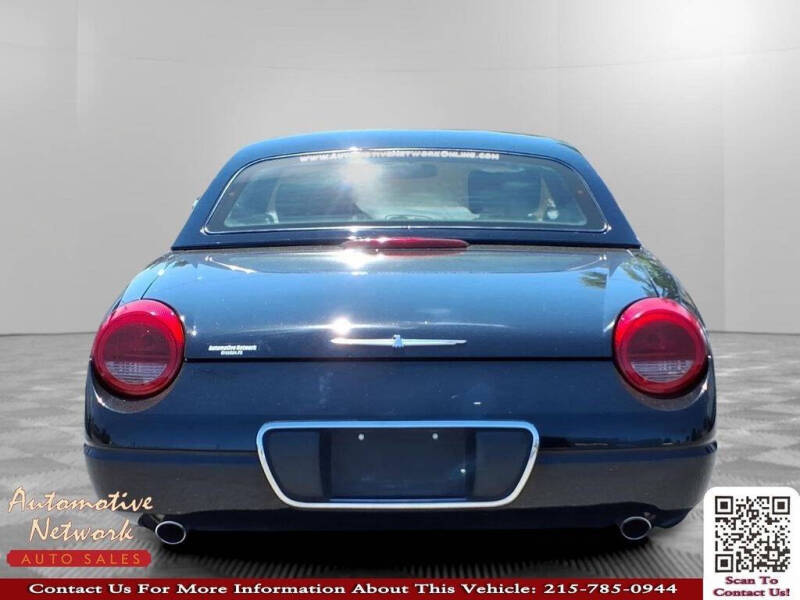 2002 Ford Thunderbird Deluxe