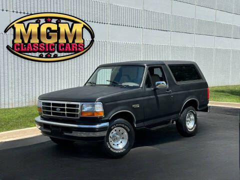 1995 Ford Bronco for sale at MGM CLASSIC CARS in Addison IL