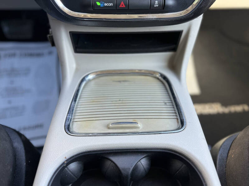 2012 Dodge Grand Caravan SXT