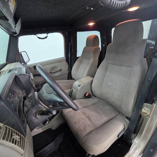 2004 Jeep Wrangler X