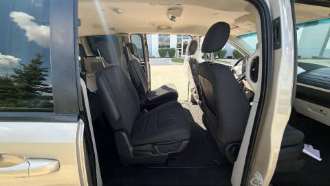 2009 Dodge Grand Caravan SE