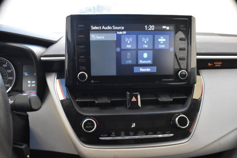 2022 Toyota Corolla LE