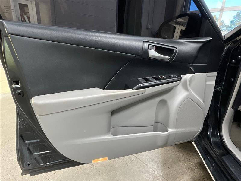 2013 Toyota Camry LE