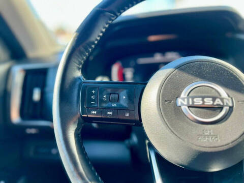 2022 Nissan Pathfinder Platinum