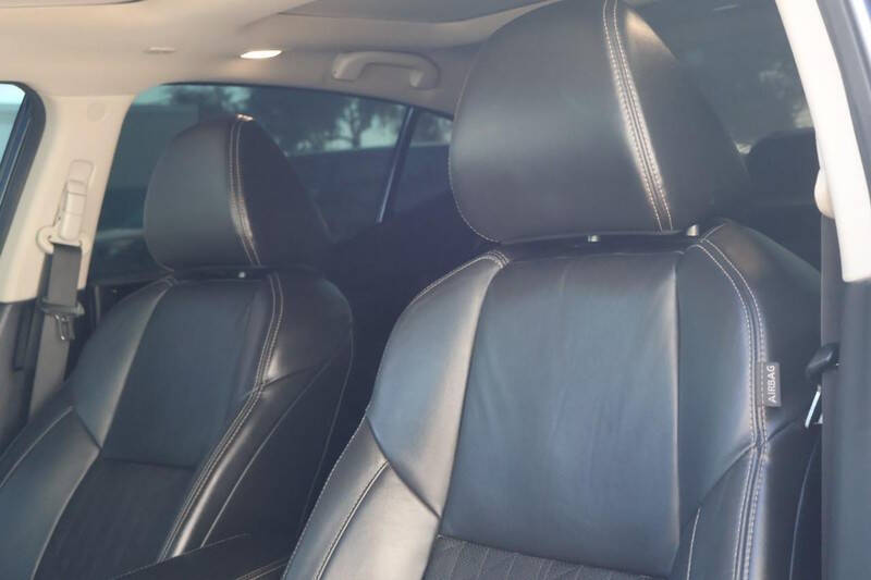 2021 Nissan Maxima 3.5 Platinum