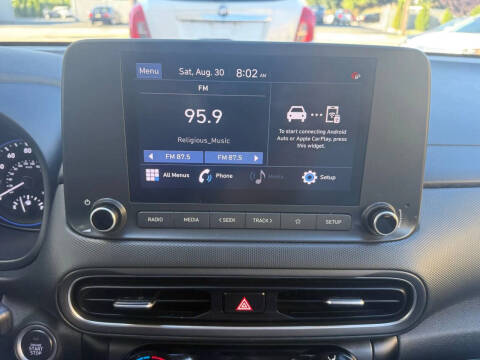 2022 Hyundai Kona SEL