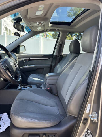 2011 Hyundai Santa Fe SE