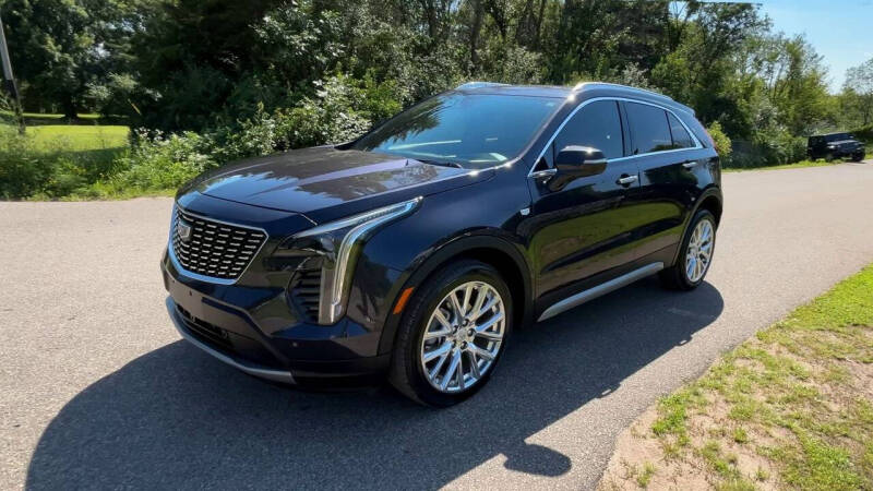 2022 Cadillac XT4 Premium Luxury