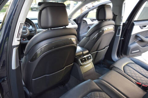 2015 Audi S8 4.0T quattro