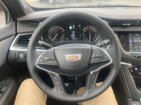 2025 Cadillac XT5 Premium Luxury