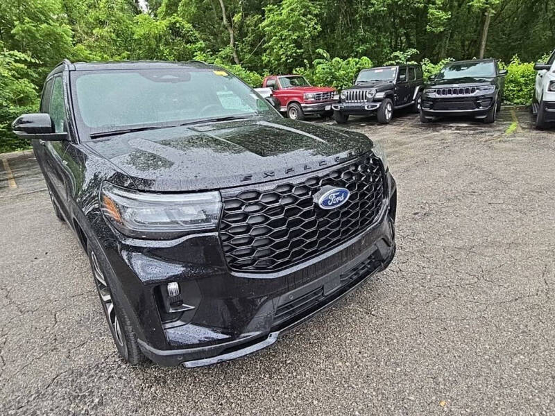 2025 Ford Explorer ST-Line