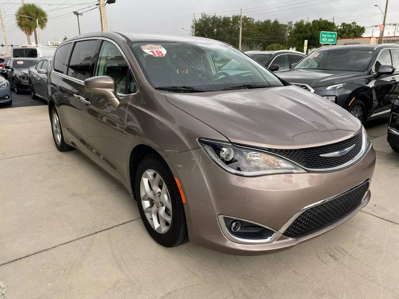 2018 Chrysler Pacifica for sale at Sonydam Auto Sales Orlando in Orlando, FL