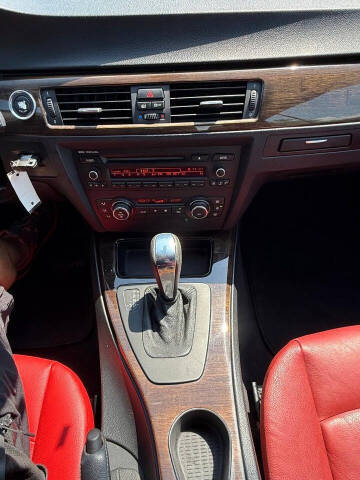 2012 BMW 3 Series 328i