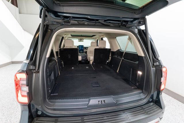 2023 Ford Expedition MAX Platinum