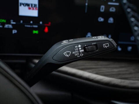 2025 Audi Q5 quattro Prestige TFSI