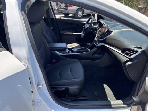 2018 Chevrolet Volt LT