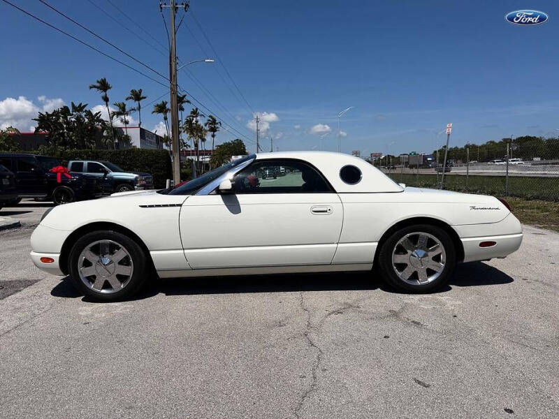 2002 Ford Thunderbird Deluxe