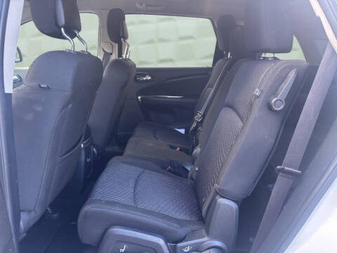 2019 Dodge Journey SE