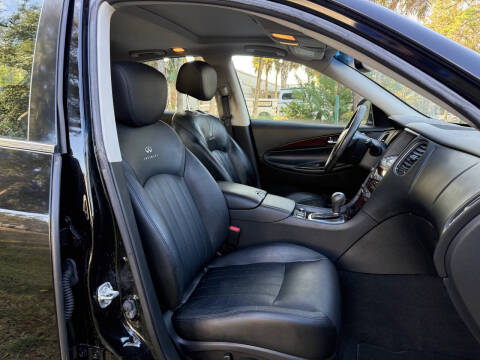 2013 Infiniti EX37 Journey