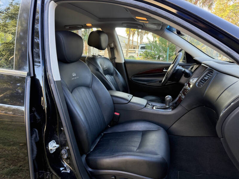 2013 Infiniti EX37 Journey