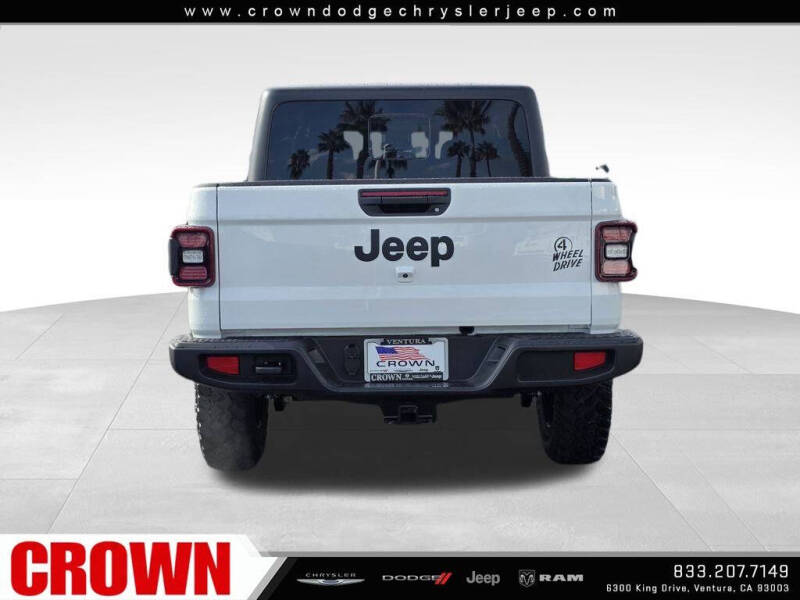 2025 Jeep Gladiator Willys
