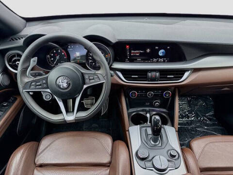 2018 Alfa Romeo Stelvio Ti Sport