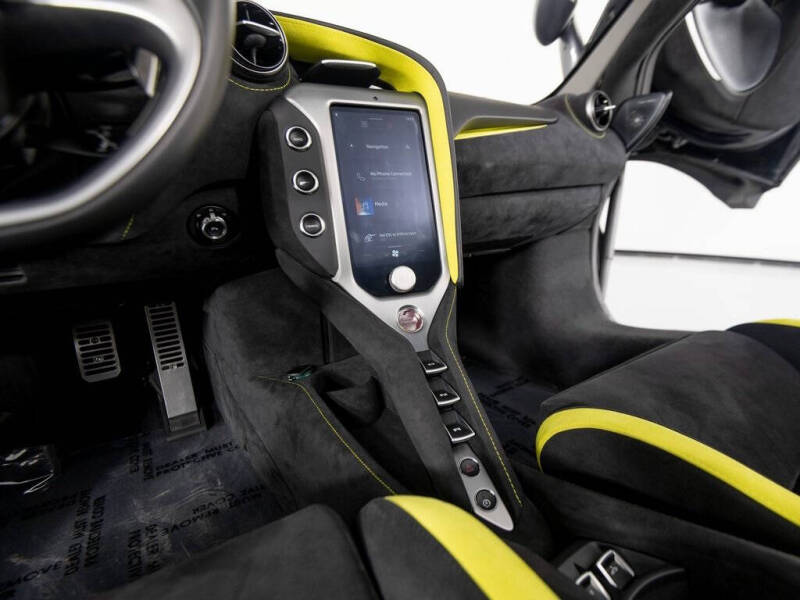 2024 McLaren 750S Spider