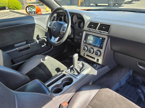 2011 Dodge Challenger SRT8 392