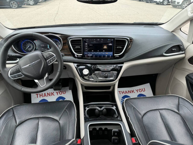 2023 Chrysler Pacifica Limited