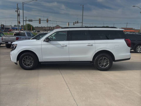 2026 Ford Expedition MAX Active