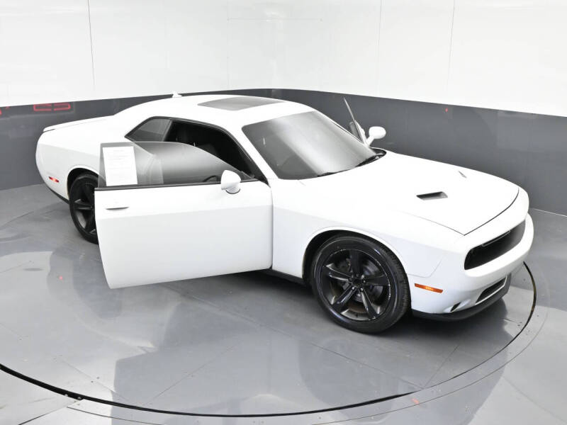 2016 Dodge Challenger SXT